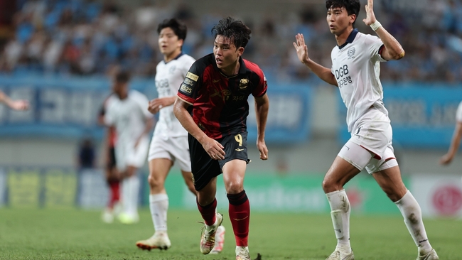 Soi kèo chuẩn xác FC Seoul vs Daegu FC, 17h30 ngày 08/08 2 Màn chạm trán nảy lửa giữa FC Seoul vs Daegu FC