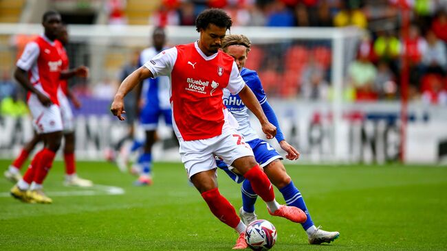 Màn chạm trán nảy lửa giữa Rotherham United vs Port Vale